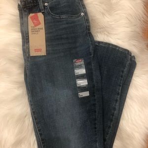 LEVI’S 721 high-rise skinny ankle jeans